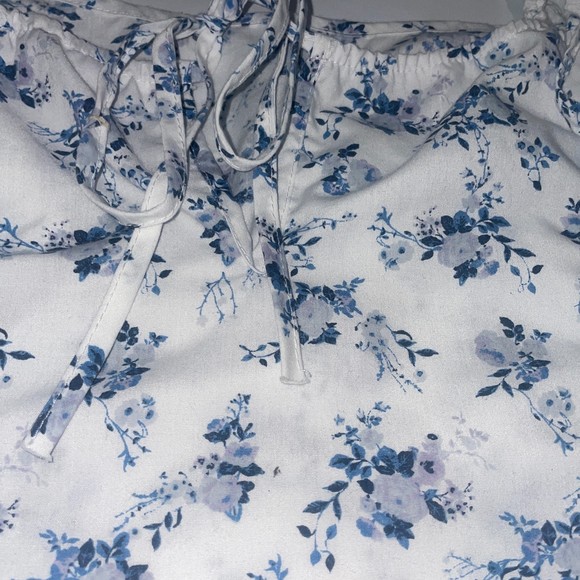 White and blue ruffle shoulder floral printed womens crop  top size xl - Picture 3 of 9